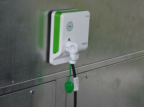 电瓶亏电危机，当汽车电瓶无法充电时的应对策略